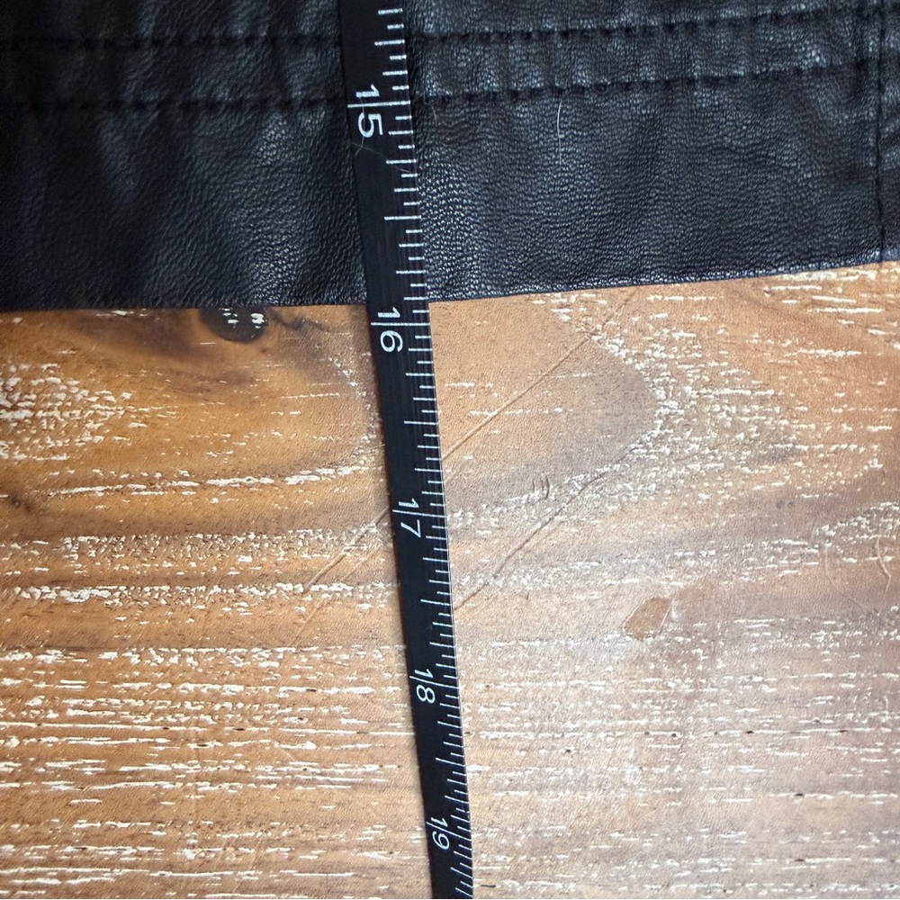 Free People Modern Femme Faux Leather Black Mini Skirt - Size 8 - Picture 6 of 7